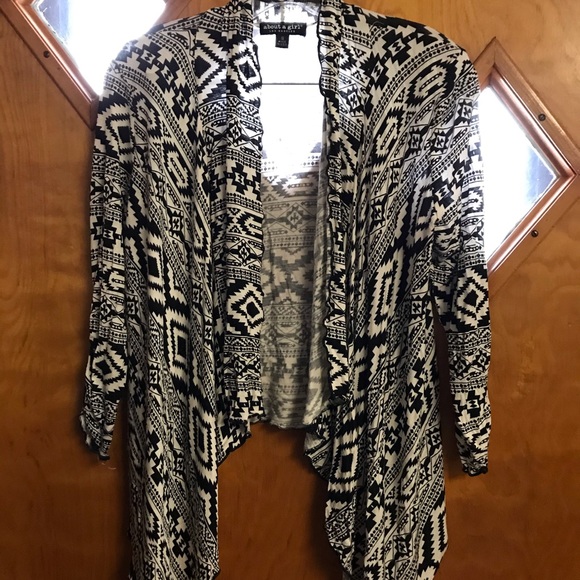 About A Girl Sweaters - ABOUT A GIRL. Sz S cardigan with 1/2 sleeves